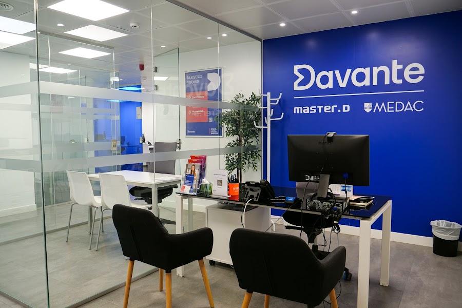 Academia Davante MasterD — academia de oposiciones en Madrid