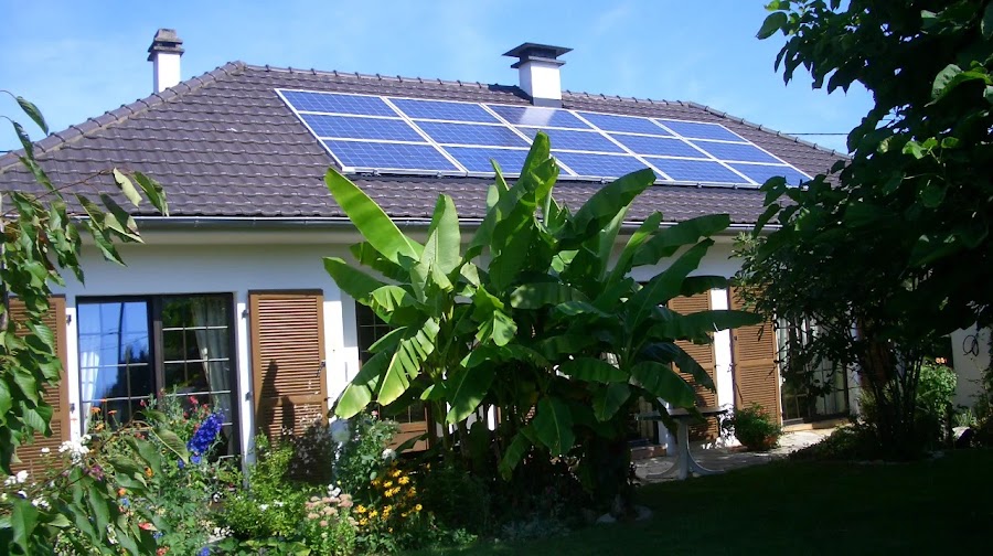 Aerotermia y Placas Solares — en Pozuelo de Alarcón