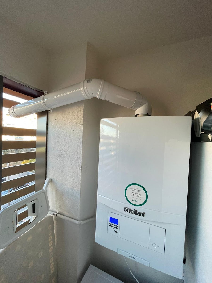 Ariatek Reparacion Calderas Vicálvaro — Calderas en Vicálvaro