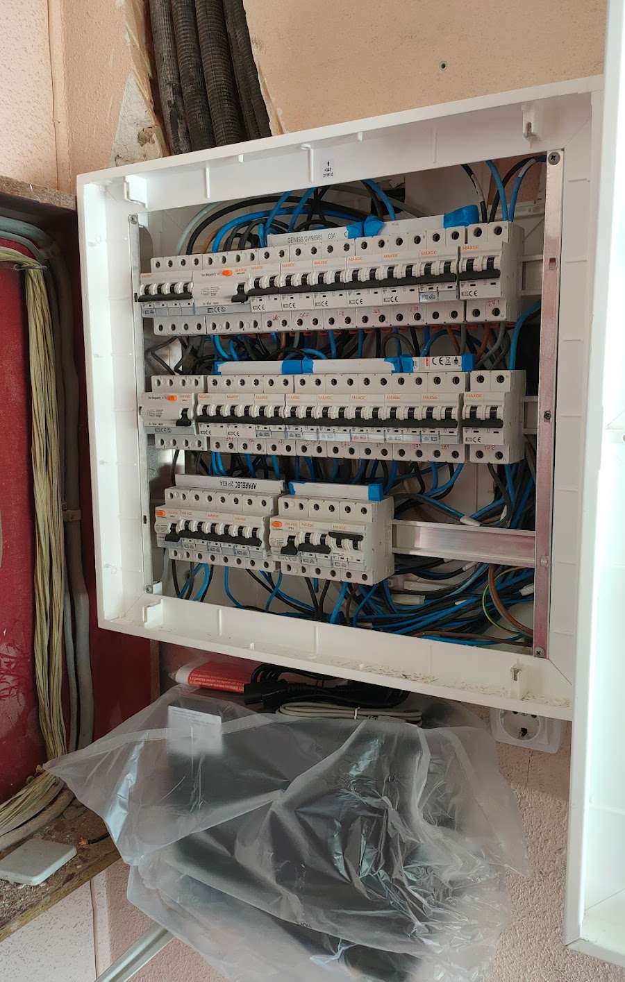 Centro de Estudios Curso de Instalador® — en Alcorcon