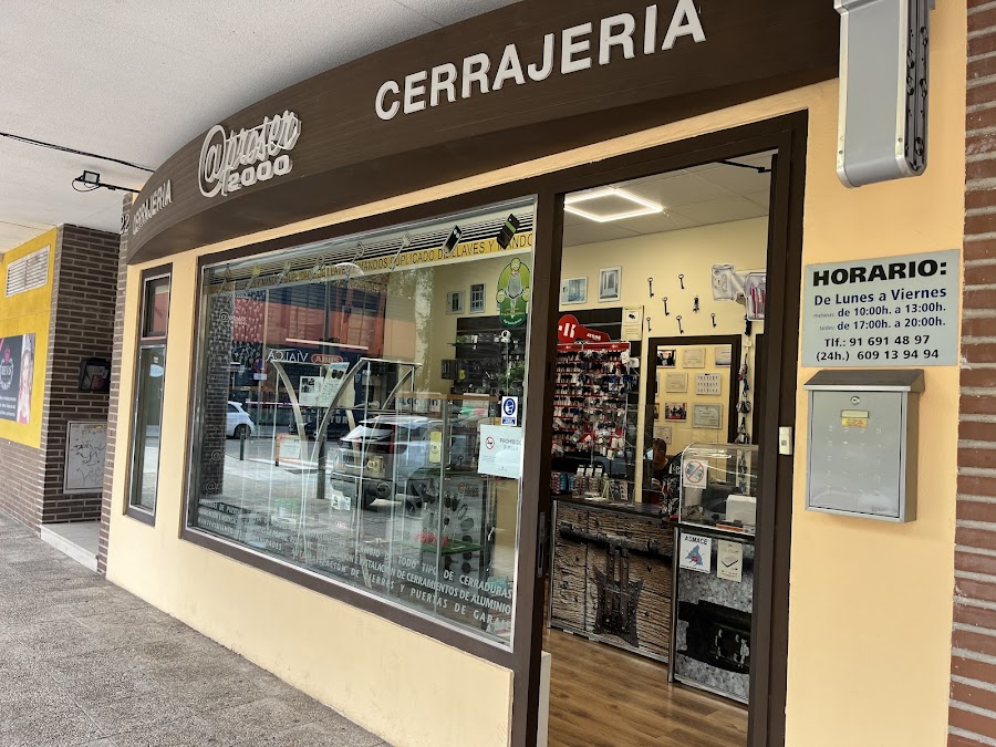 Cerrajería aproser 2000 — en Pinto