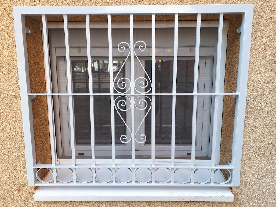 Cerrajería E. Peña — Cerrajeros en Puente de Vallecas