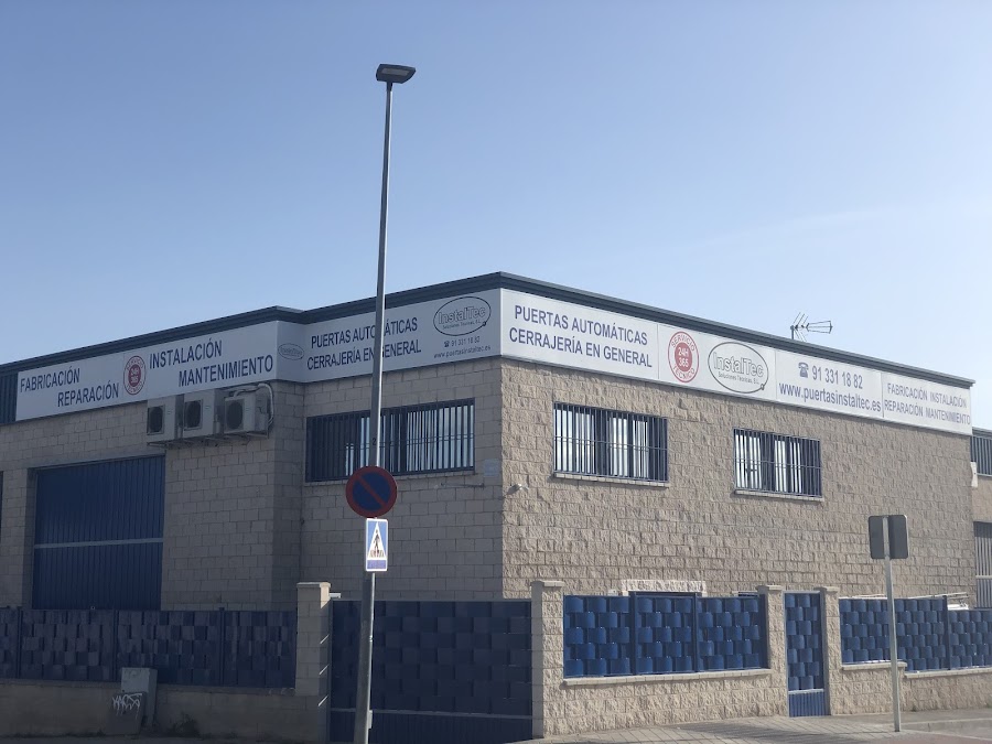 CERRAJERÍA Y PUERTAS AUTOMÁTICAS INSTALTEC — en Rivas-Vaciamadrid