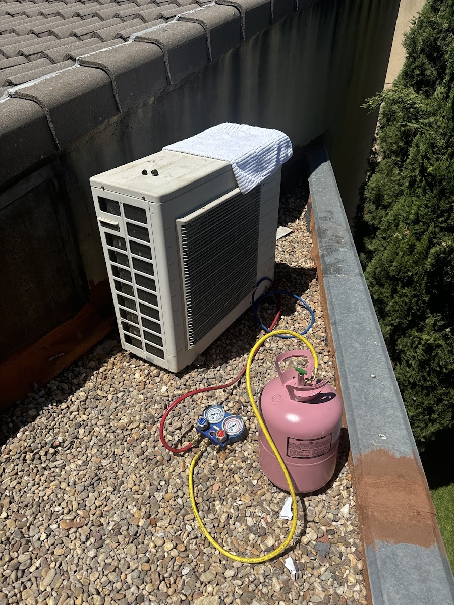 ClimaTech Carga Gas Acondicionado Pozuelo de Alarcón — Calderas en Pozuelo de Alarcón