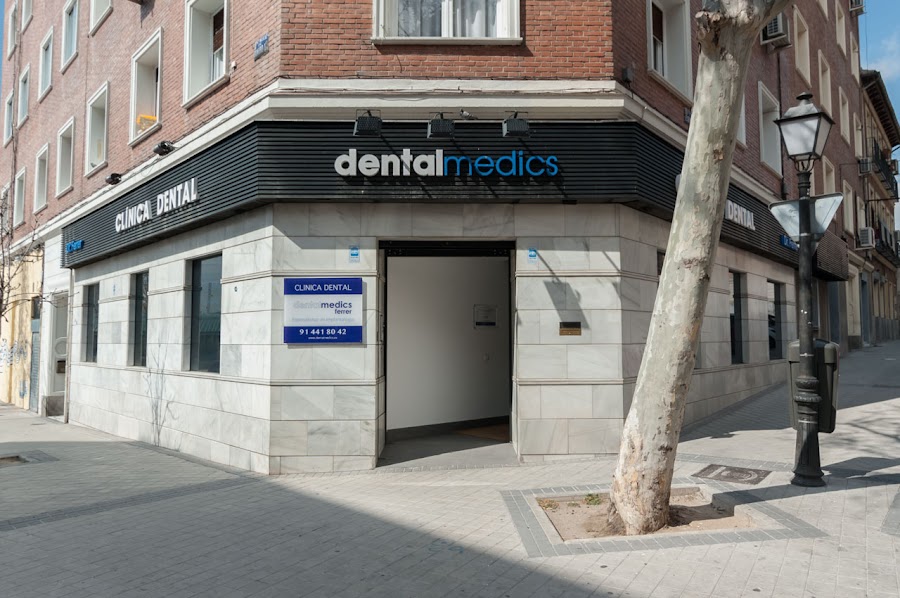 Clínica Dental Medics (Dr. Ferrer) — clínica dental en Madrid