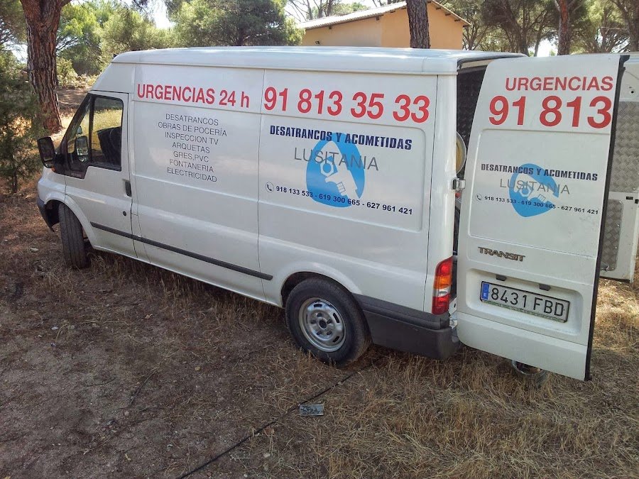 Desatrancos y Acometidas Lusitania — Desatascos en Carabanchel