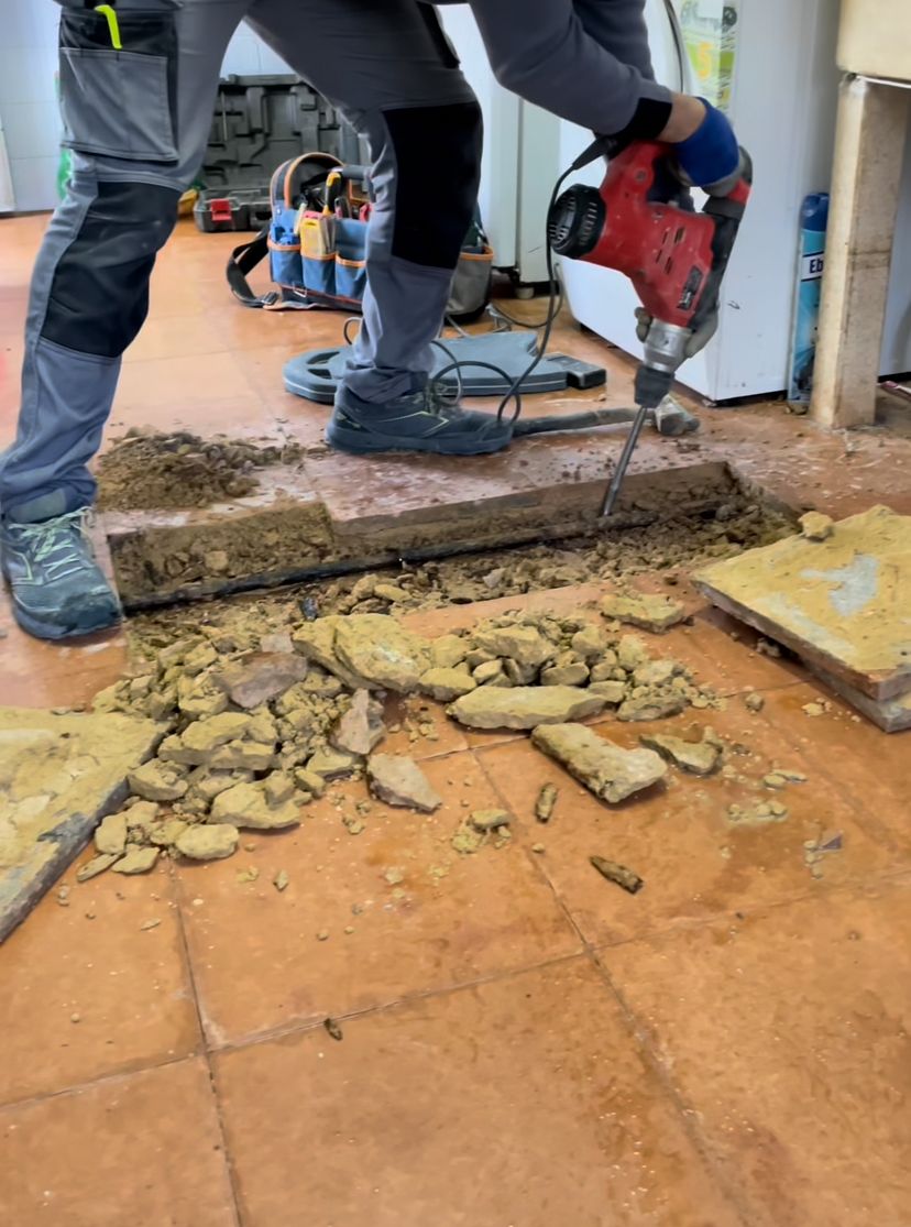 Fontanero Alcobendas y Sanse — en Alcobendas