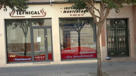 Tefnical — fontanero en Alcala de Henares