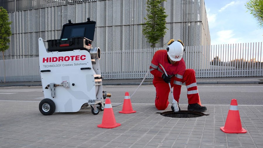 Hidrotec Limpieza y Rehabilitación de Tuberías, S.L.U. — Desatascos en Barajas