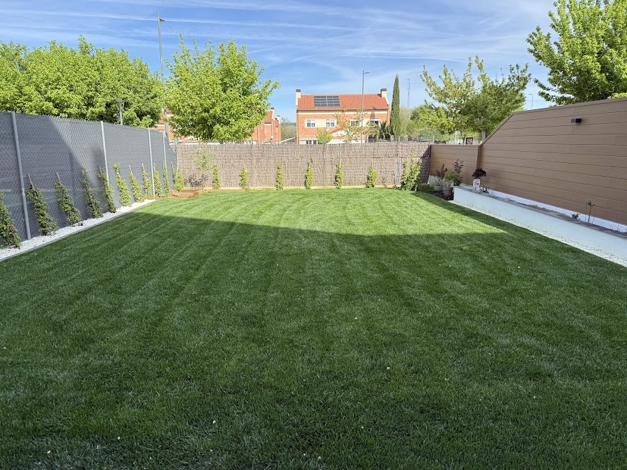 Jardinería Rolando — jardineros en Madrid