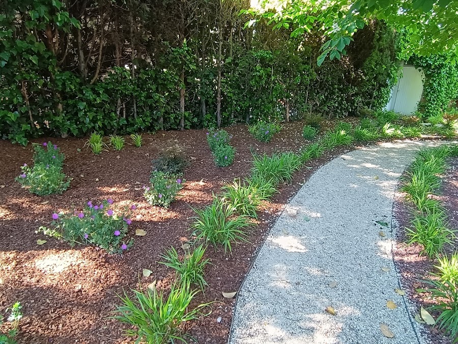 Paisaterra — jardineros en Madrid
