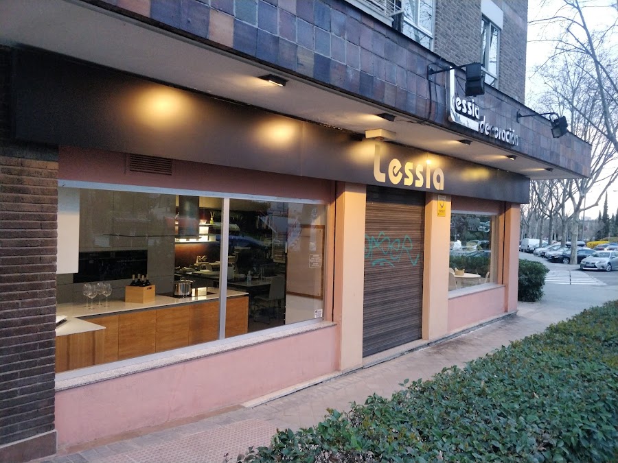 LESSIA — Cocinas en Moratalaz