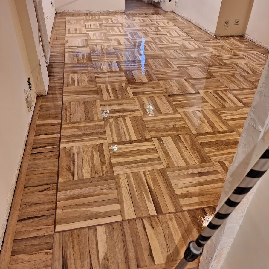 Lucena parquet tarima — Parquet en Chamartín
