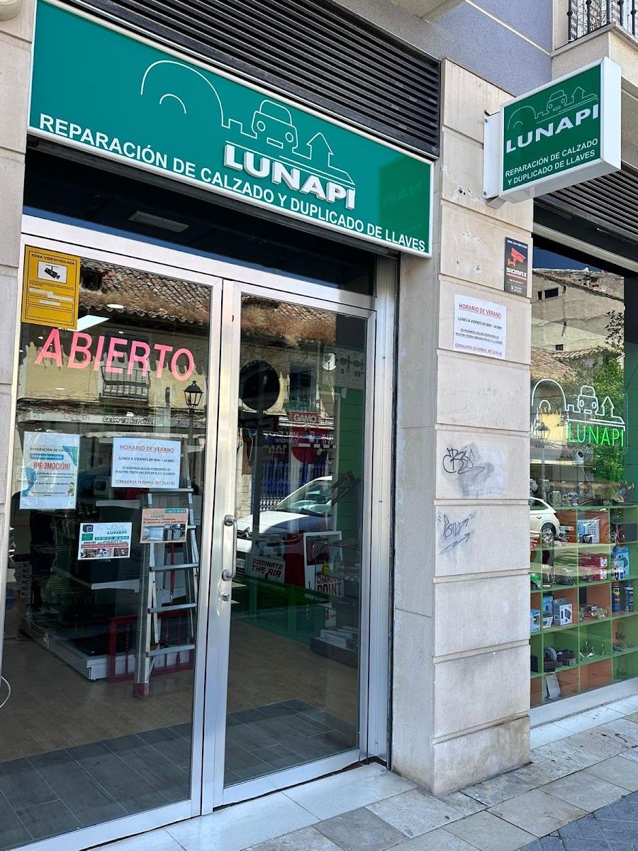 Lunapi — en Aranjuez