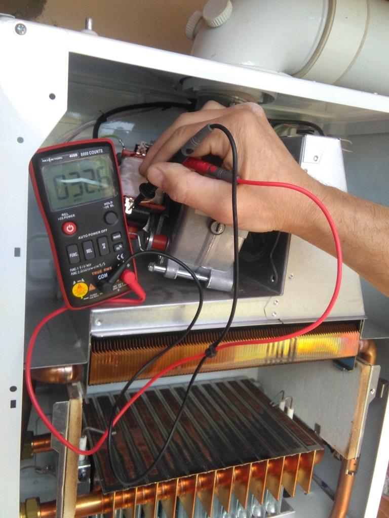 Reparación de Calderas-Instalación de Gas y Calderas, Calefacción — Calderas en Barrio de Salamanca
