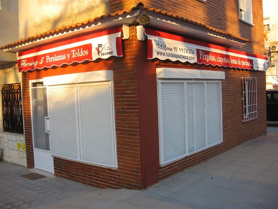 Toldos Pacheco Aranjuez — en Aranjuez