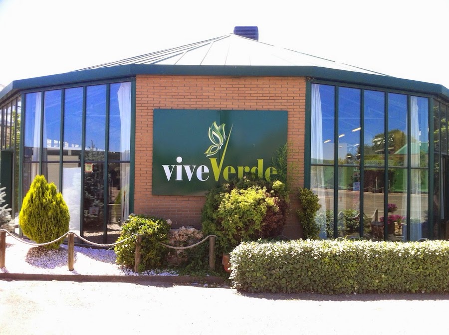 Viveverde: Jardineria, decoracion y mascotas — en Aranjuez